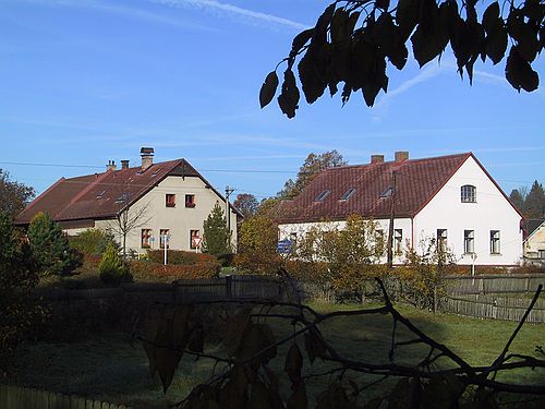 Hradiště - typická selská stavení.
